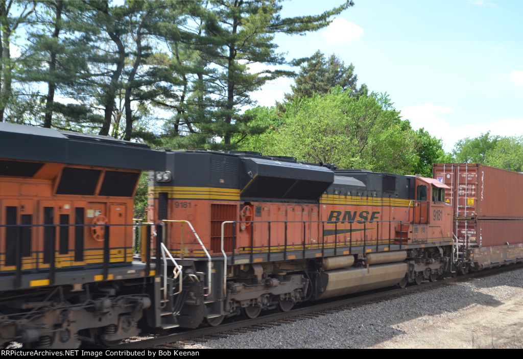 BNSF 9181